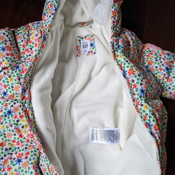 BabyGap Warmest down bunting - Picture 3 of 8